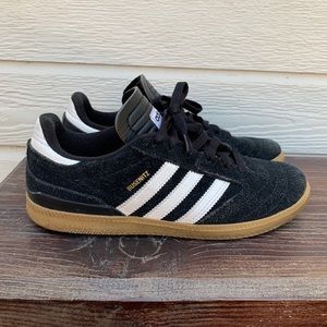 ADIDAS Busenitz Boys Sneakers Black White Size 6